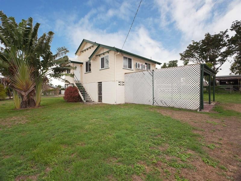 25 Gilliat Street, Wulguru QLD 4811
