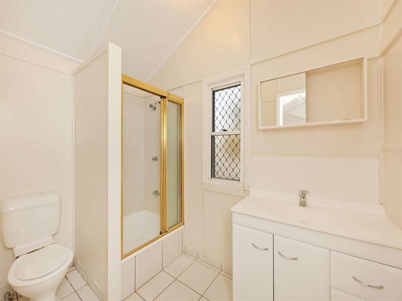 25 Gilliat Street, Wulguru QLD 4811