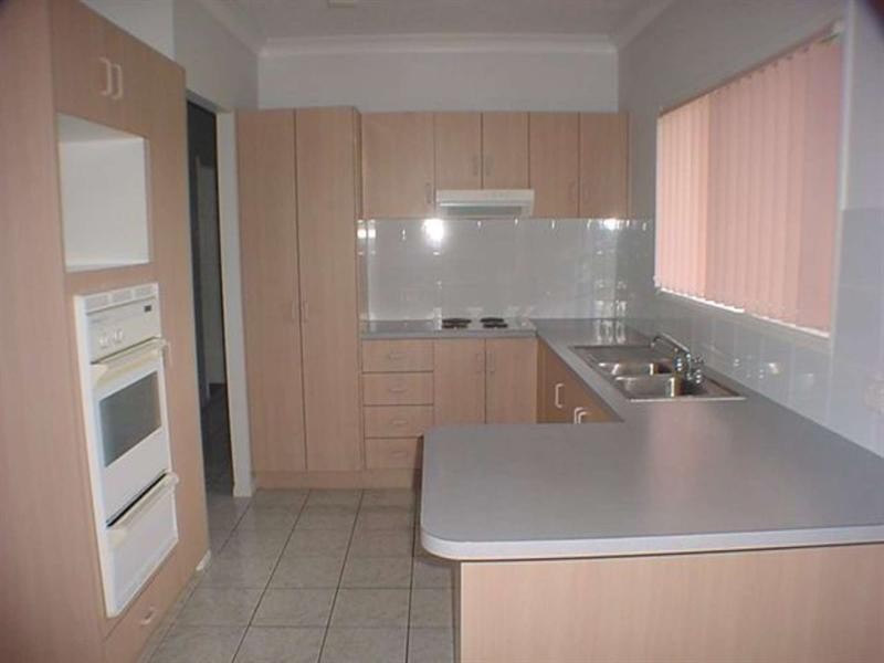 8 Plumtree Place, Kirwan QLD 4817