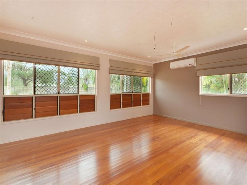 232 Kelso Drive, Kelso QLD 4815