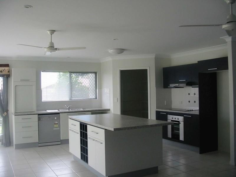 Mount Louisa QLD 4814