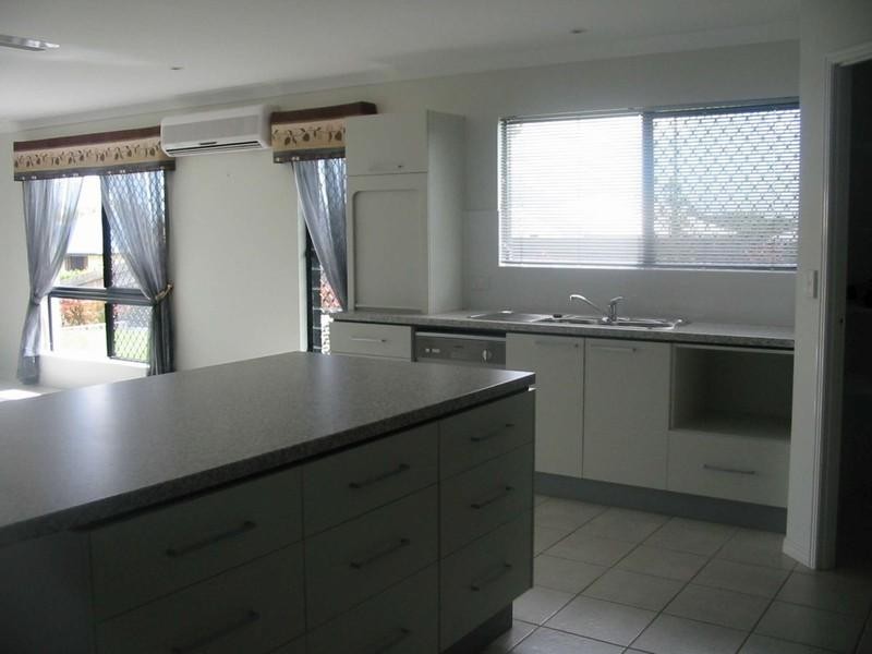 Mount Louisa QLD 4814