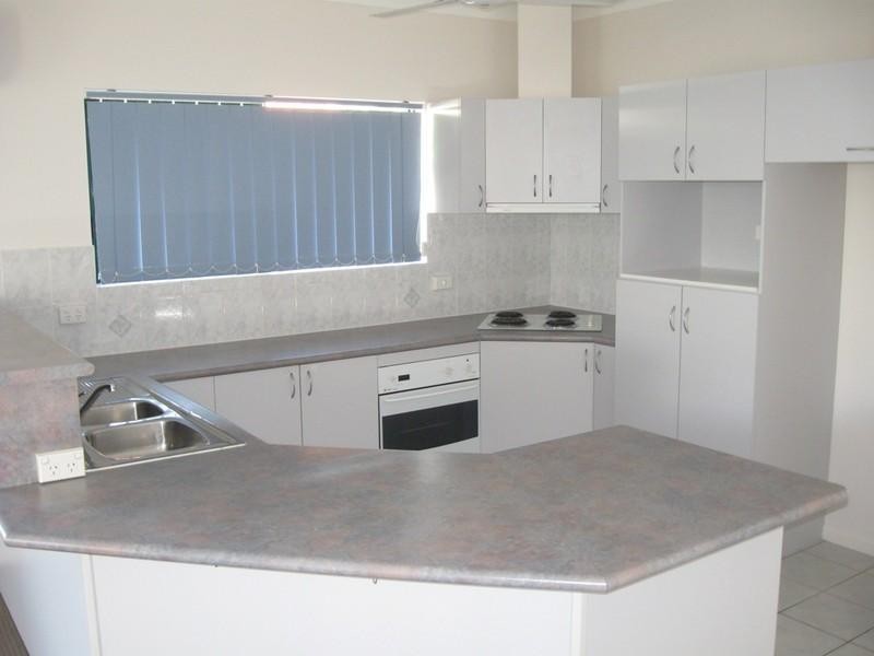 Railway Estate QLD 4810