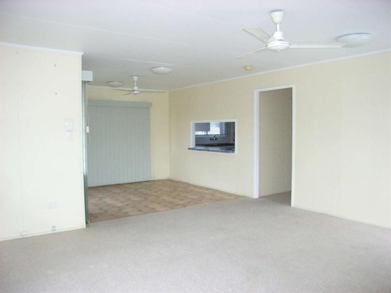 12 Hutchins Street, Heatley QLD 4814