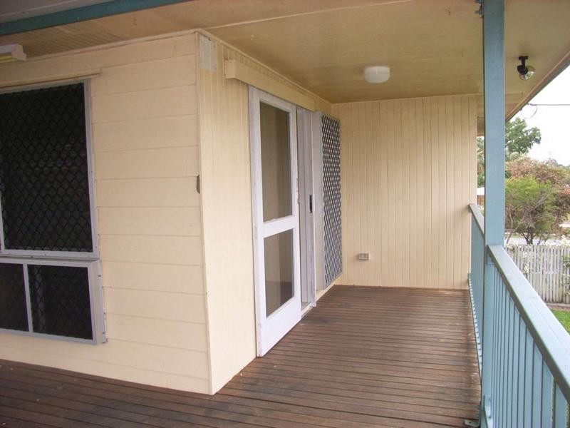 12 Hutchins Street, Heatley QLD 4814