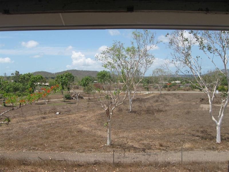 2g Bill Court, Alligator Creek QLD 4816