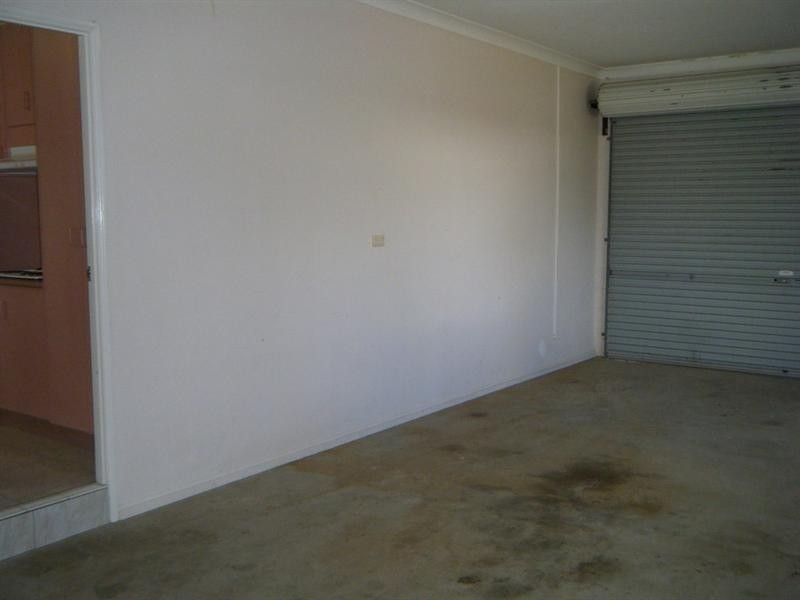 17 Feeney Avenue, Rasmussen QLD 4815