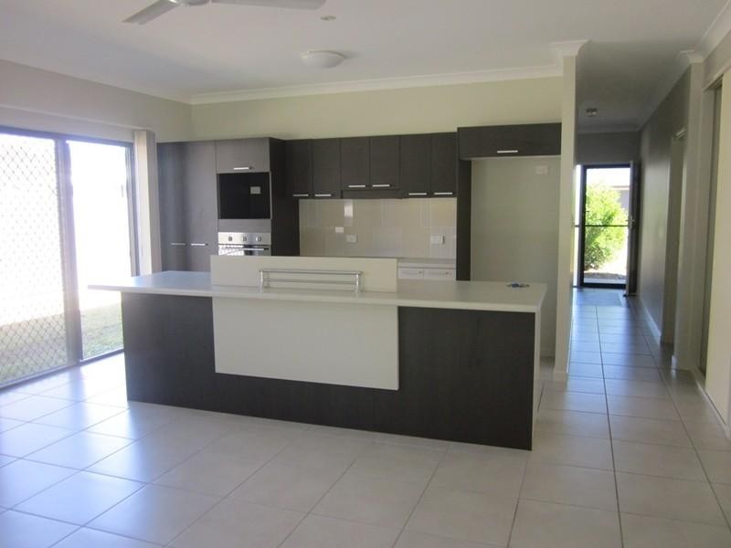 Mount Louisa QLD 4814