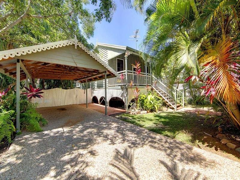 10 Fifth Street, Railway Estate QLD 4810