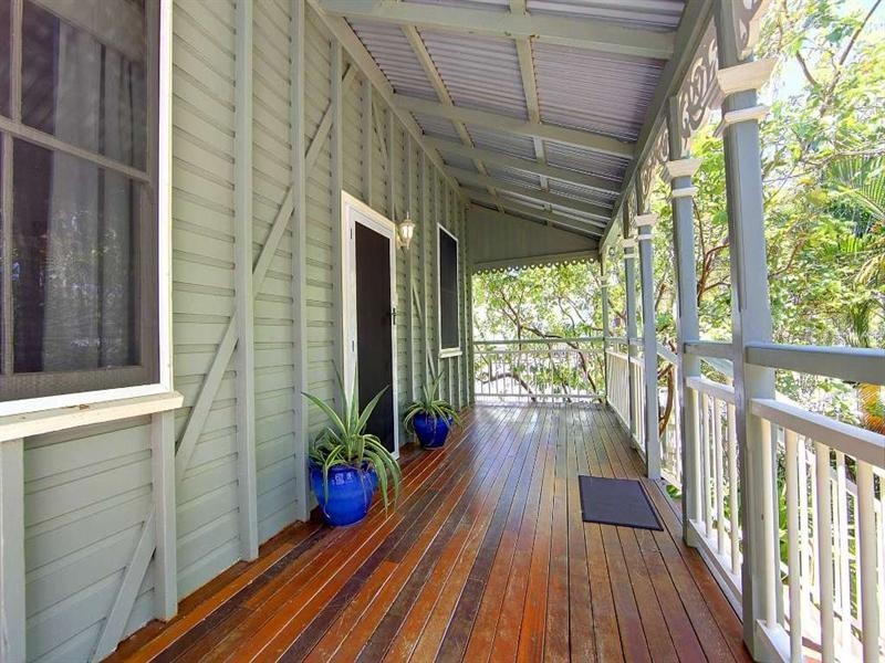 10 Fifth Street, Railway Estate QLD 4810