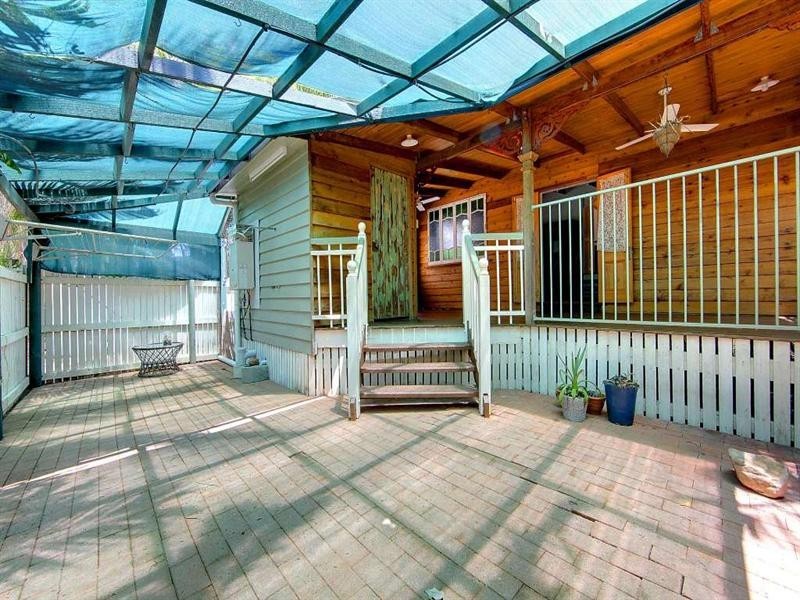 10 Fifth Street, Railway Estate QLD 4810