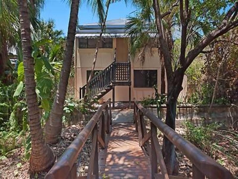 4/12 Knapp Street, Townsville City QLD 4810