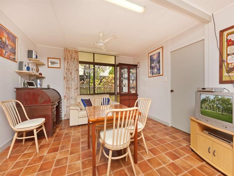 8 Teresa Street, Rasmussen QLD 4815