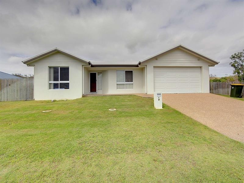 4 Woodrow Circuit, Mount Louisa QLD 4814