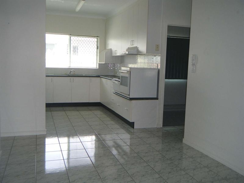 9 Celandine Court, Kirwan QLD 4817