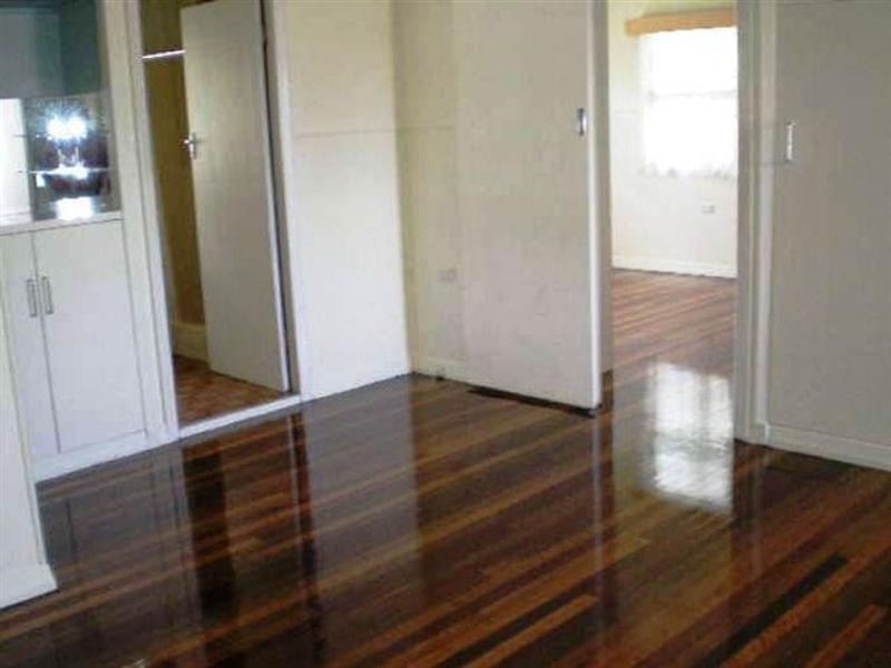 18 Hammett Street, Currajong QLD 4812