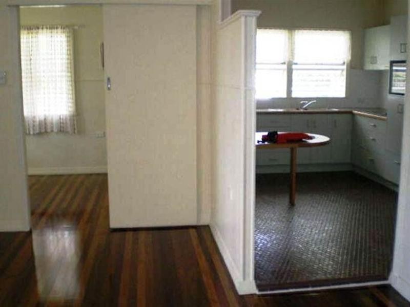 18 Hammett Street, Currajong QLD 4812