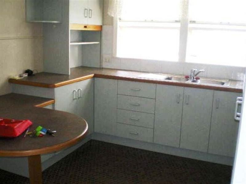 18 Hammett Street, Currajong QLD 4812