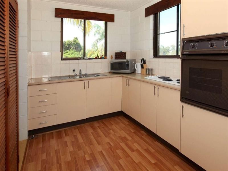 5/143 Eyre Street, North Ward QLD 4810