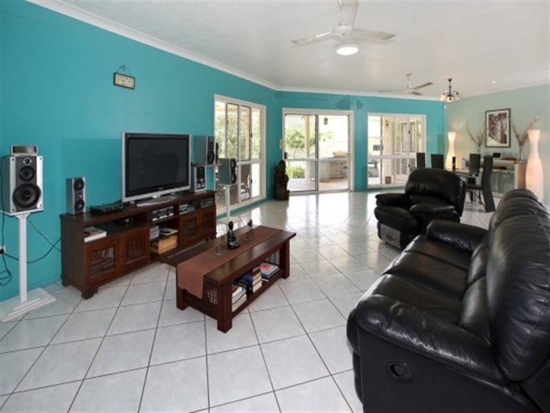 360 Forestry Road, Bluewater Park QLD 4818