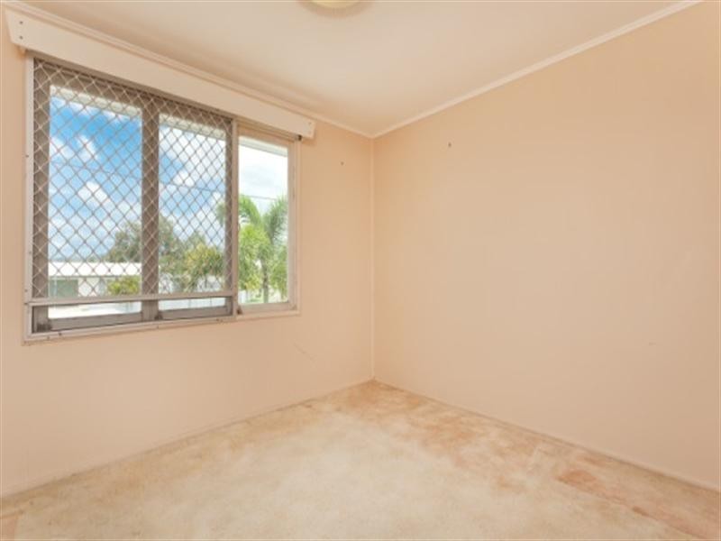 8 Dunk Street, Wulguru QLD 4811