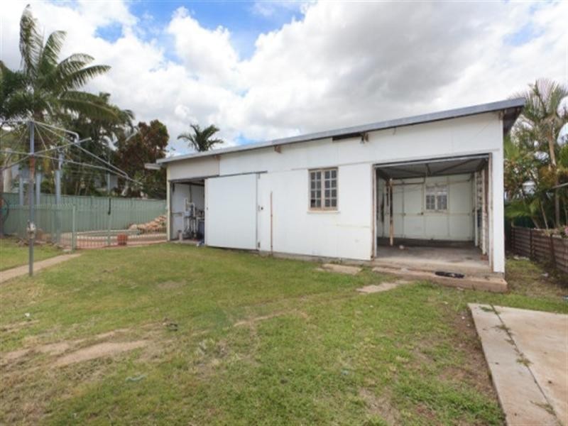 8 Dunk Street, Wulguru QLD 4811