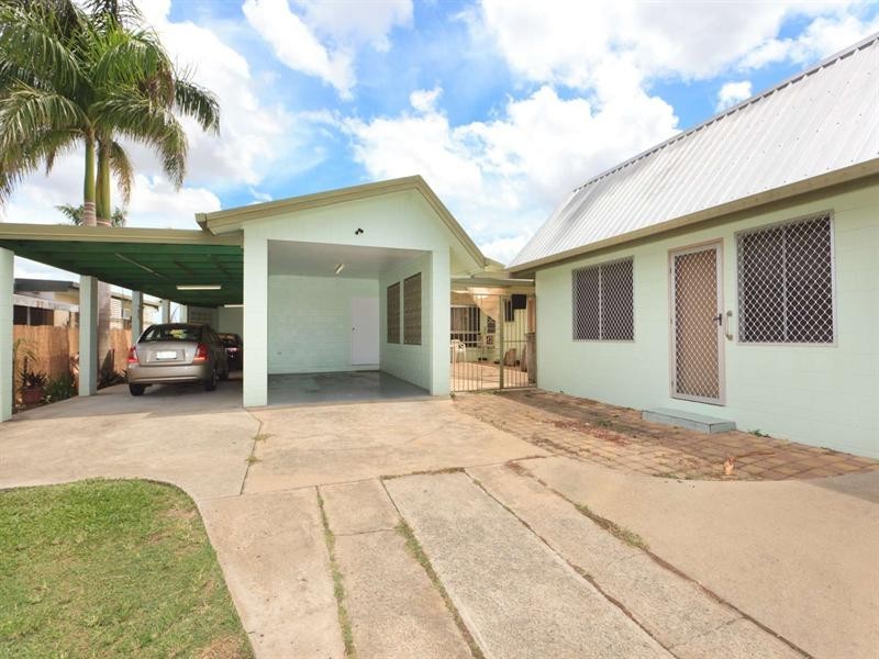 20 Sonia Street, Rasmussen QLD 4815