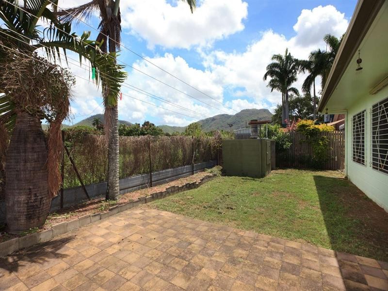 20 Sonia Street, Rasmussen QLD 4815