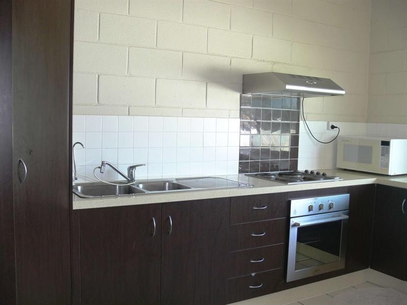 5/2 Howitt Street, North Ward QLD 4810