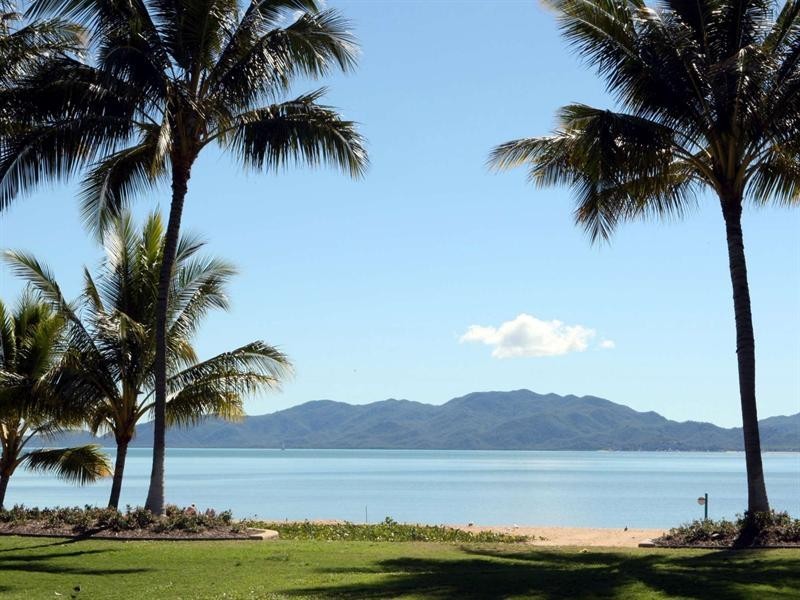 5/2 Howitt Street, North Ward QLD 4810