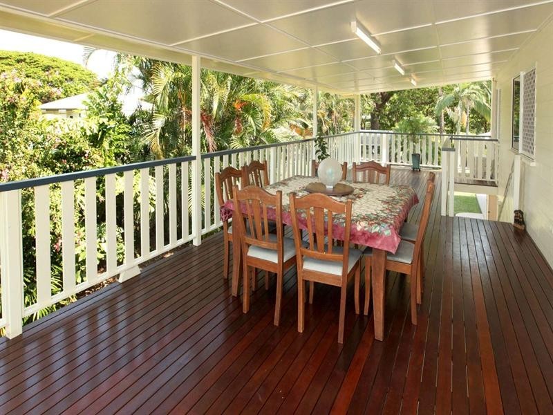 2 McIntyre Court, Mundingburra QLD 4812