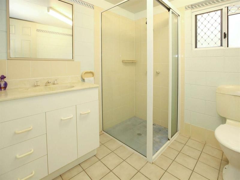 2 McIntyre Court, Mundingburra QLD 4812