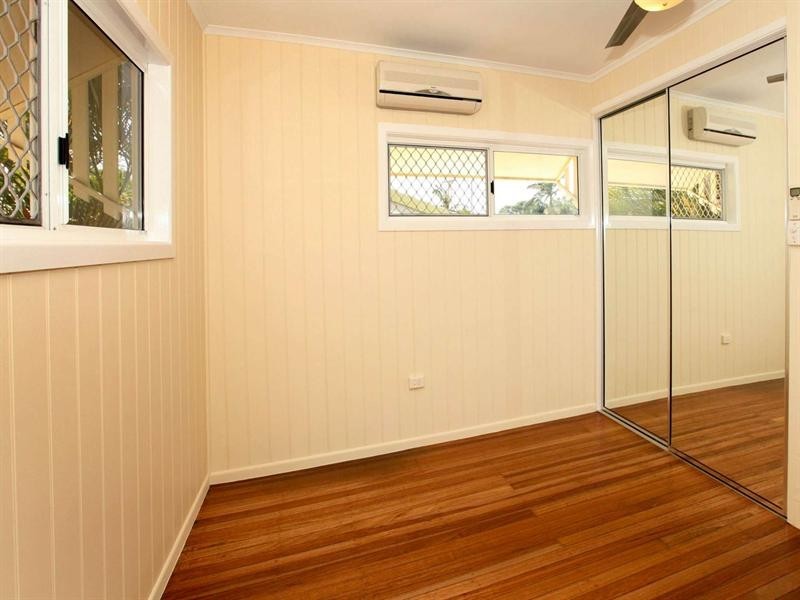 2 McIntyre Court, Mundingburra QLD 4812