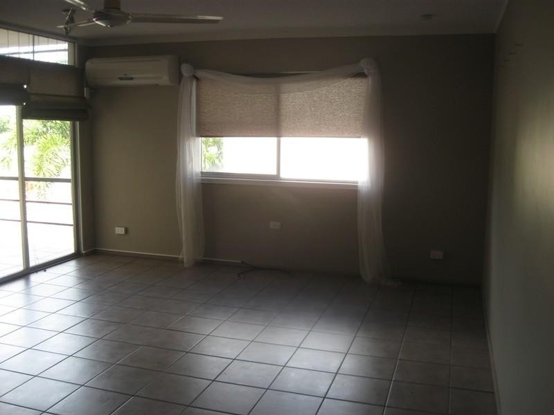 Hermit Park QLD 4812