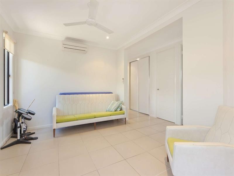 12 Skylark Place, Kelso QLD 4815