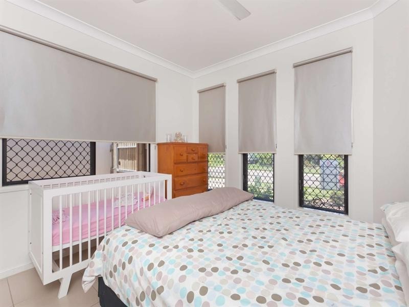 12 Skylark Place, Kelso QLD 4815