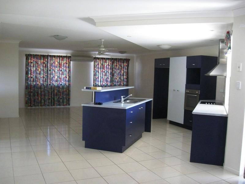 Mount Louisa QLD 4814