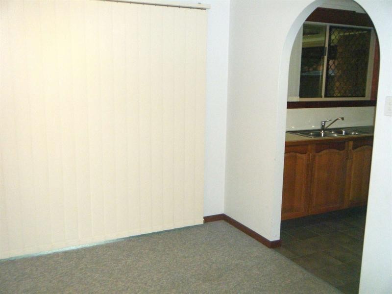 16 Malaga Street, Kirwan QLD 4817