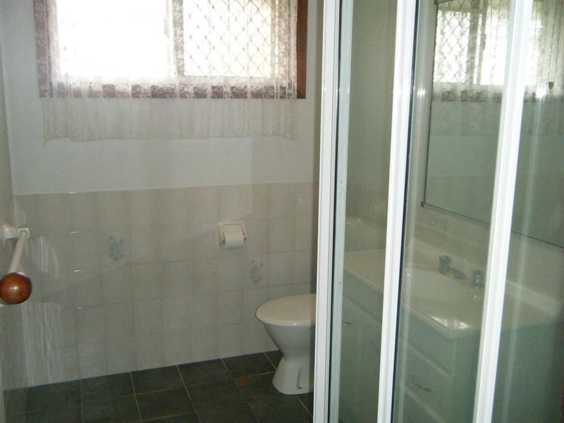 16 Malaga Street, Kirwan QLD 4817