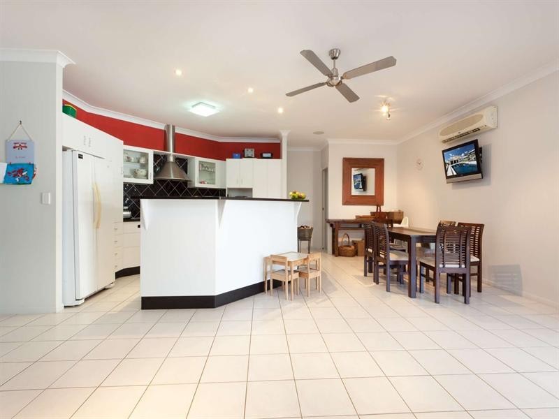 18 Goicoechea Drive, Bushland Beach QLD 4818