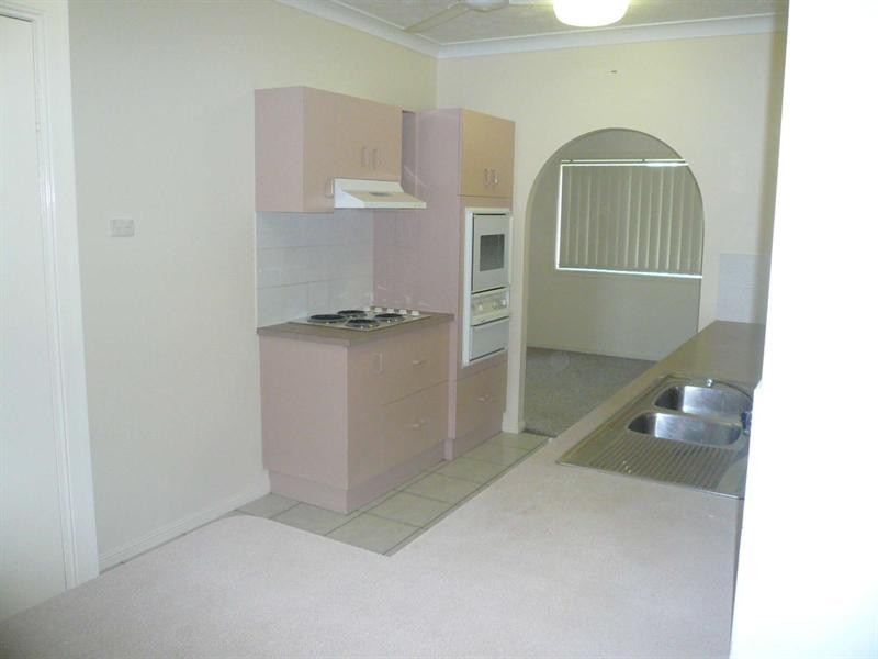 17 Redwood Avenue, Kirwan QLD 4817