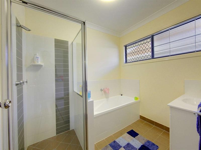 87 Woodwark Drive, Bushland Beach QLD 4818