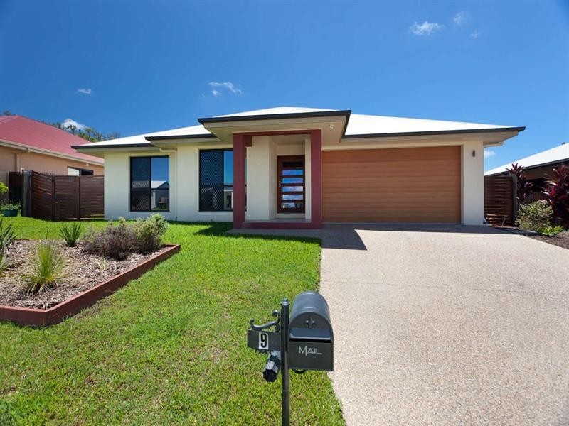 9 Franklin Drive, Mount Louisa QLD 4814