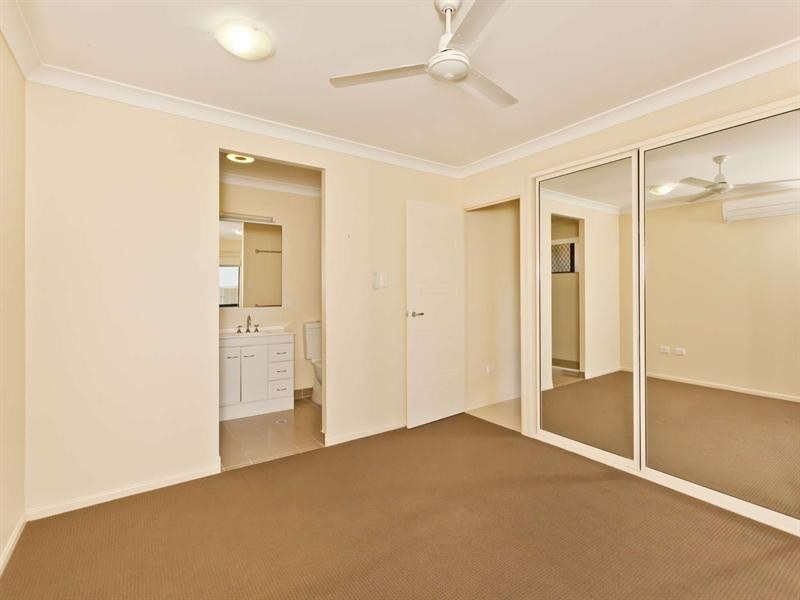 9 Franklin Drive, Mount Louisa QLD 4814