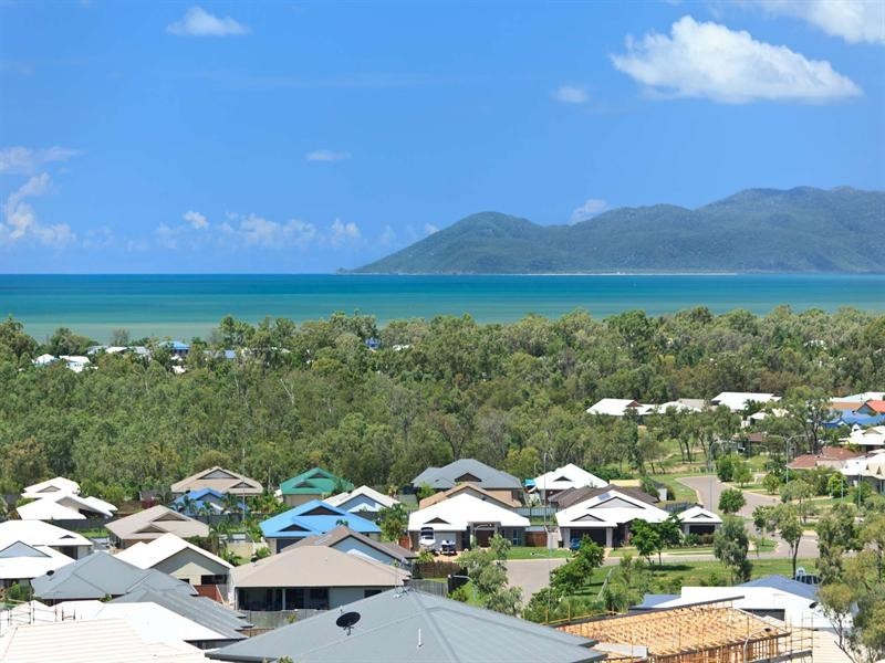 128 Goicoechea Drive, Bushland Beach QLD 4818