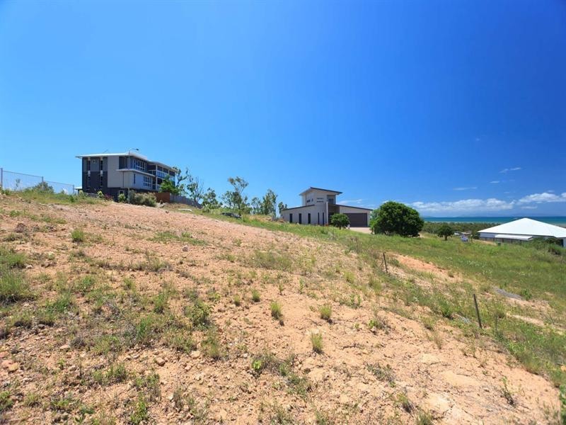 128 Goicoechea Drive, Bushland Beach QLD 4818