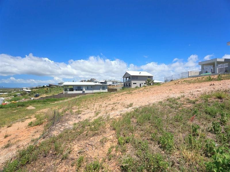 128 Goicoechea Drive, Bushland Beach QLD 4818