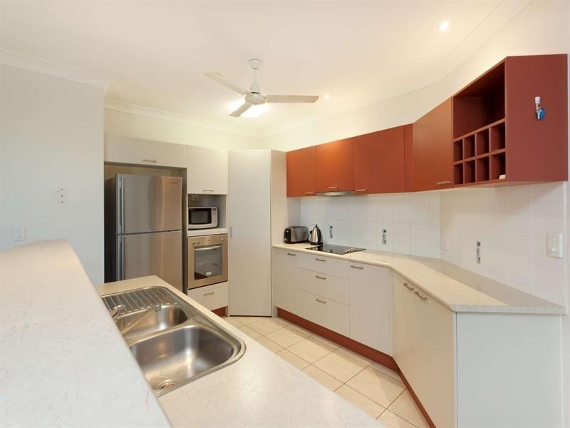 12 Baxendell Place, Bushland Beach QLD 4818