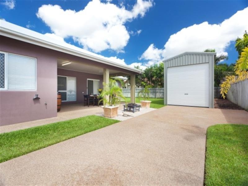 5 Bamboo Crescent, Mount Louisa QLD 4814