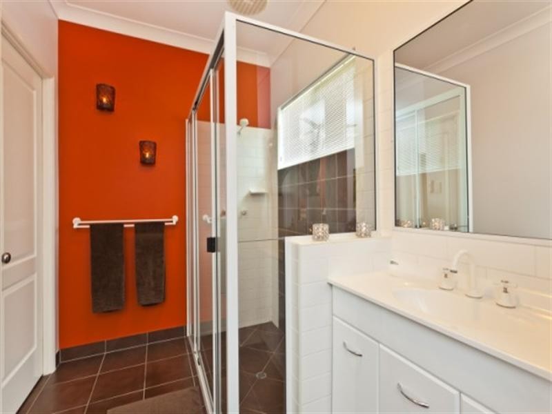 5 Bamboo Crescent, Mount Louisa QLD 4814